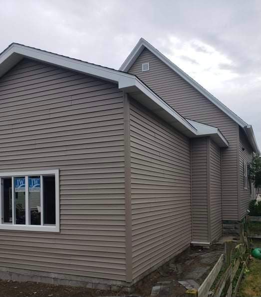New Home Construction from Alpha Contractor – Alternate Front View